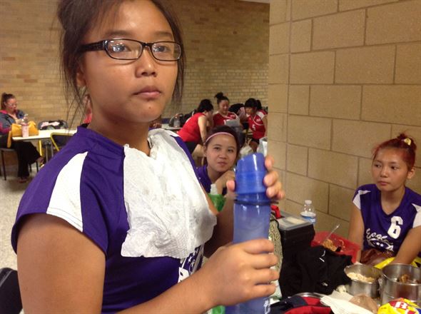Darkee's bib